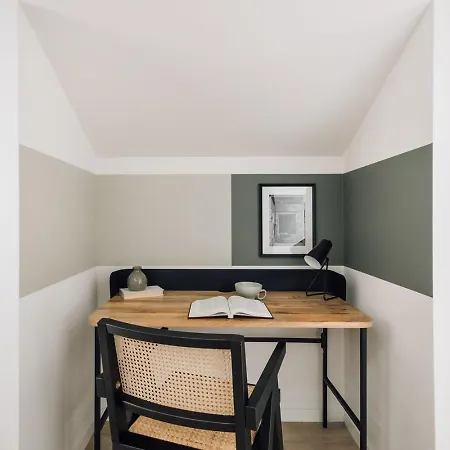 Marley - 1 Bedroom And Parking In Campolide Lizbona