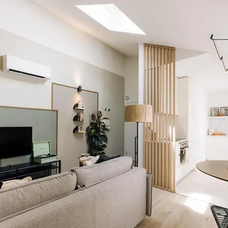 Marley - 1 Bedroom And Parking In Campolide * Lissabon